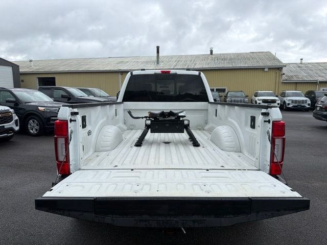 Used 2022 White Ford King Ranch image 61