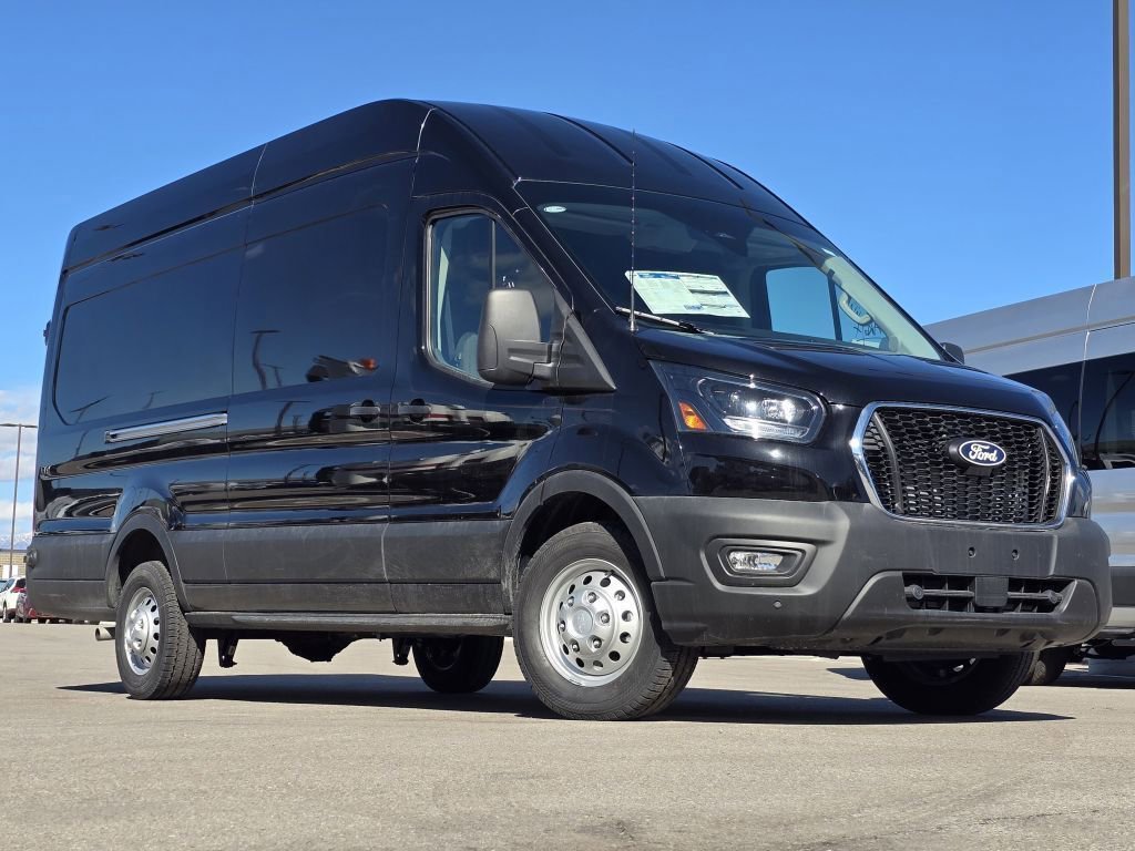 New 2026 Black Metallic Ford Base image 2