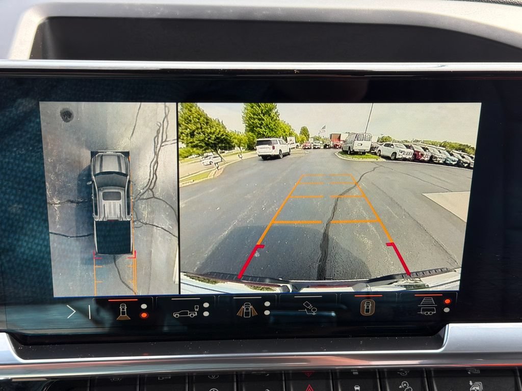 Certified Used 2024 Summit White GMC SLT image 24