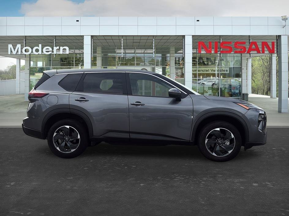 Certified Used 2025 Gun Metallic Nissan SV image 26
