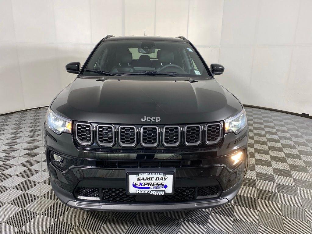 Used 2026 Diamond Black Crystal Pearlcoa Jeep Limited image 2