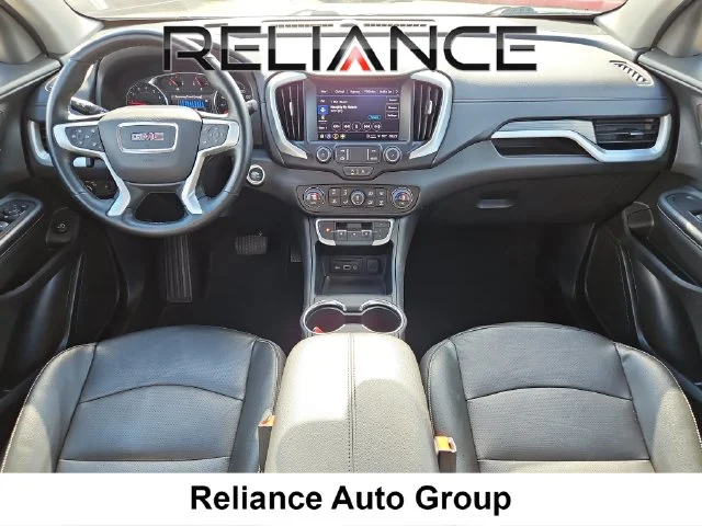 Used 2024 Silver GMC SLT image 12