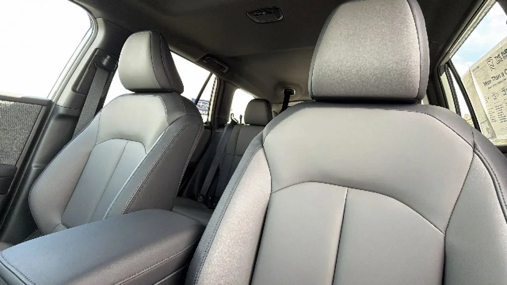 New 2026 CRYSTAL WHITE PEARL Subaru Premium image 11