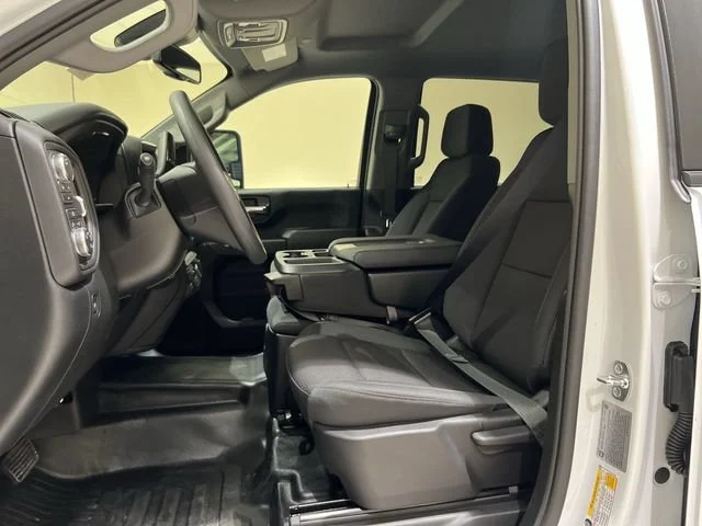 2026 GMC Sierra 3500HD Pro - Photo 17