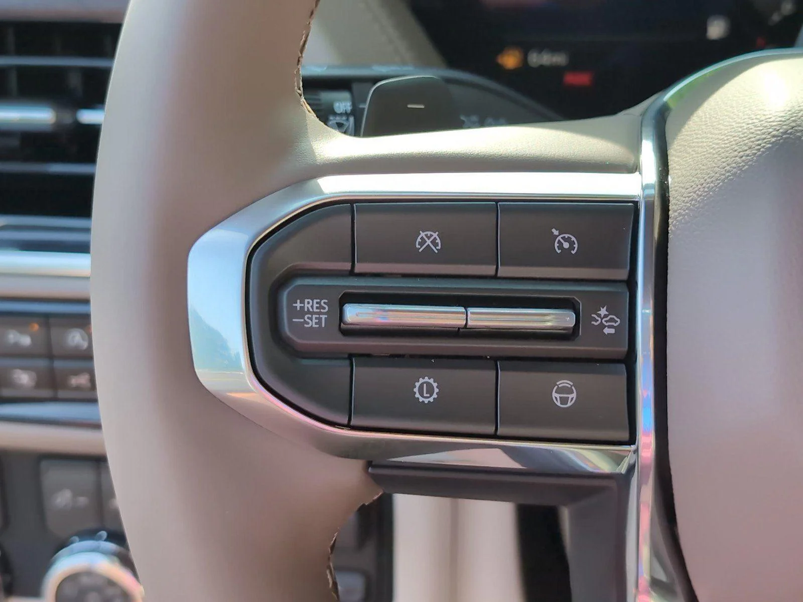 New 2026 Glacier White Tricoat GMC Denali image 32