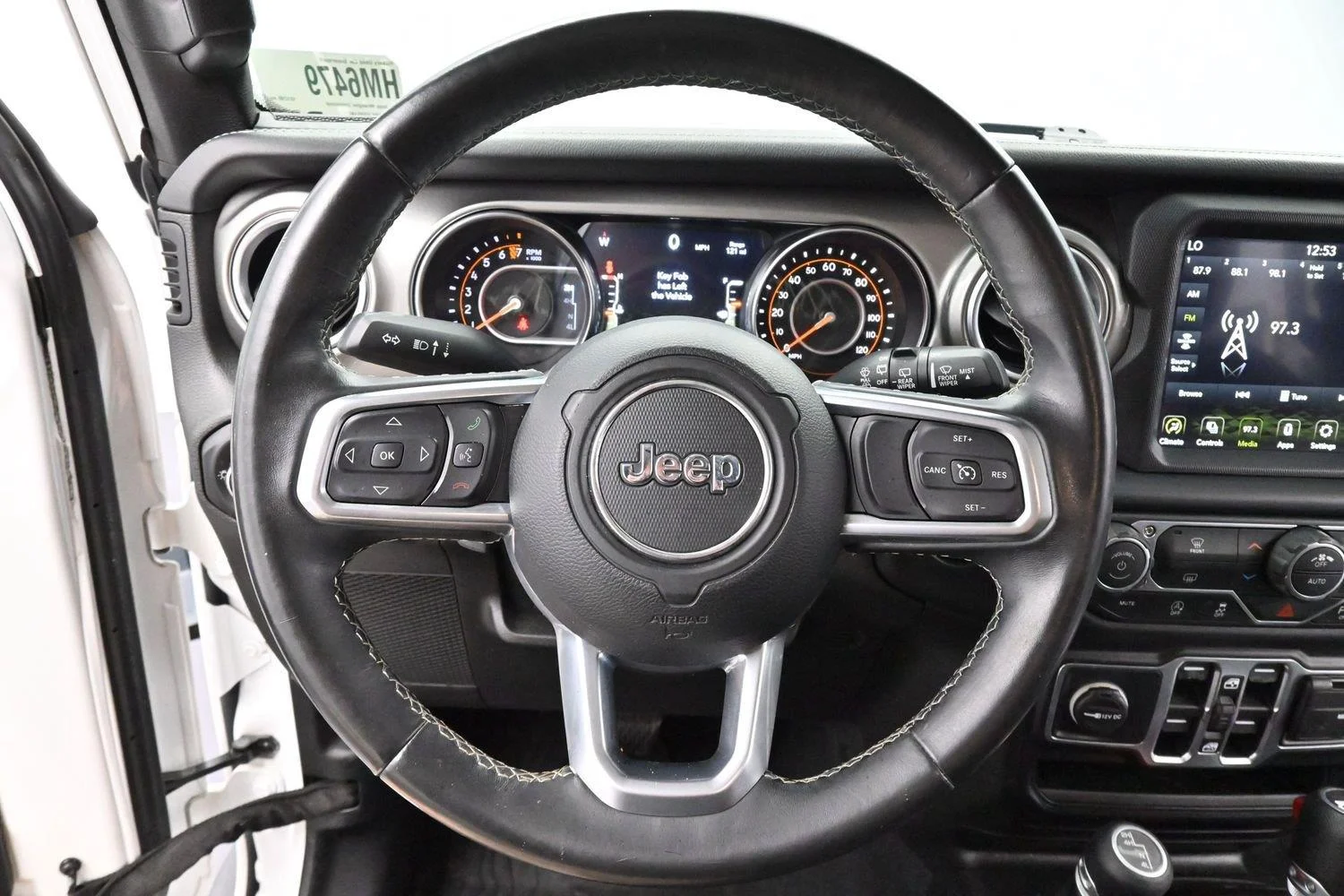 Used 2019 Bright White Clearcoat Jeep Sahara image 15