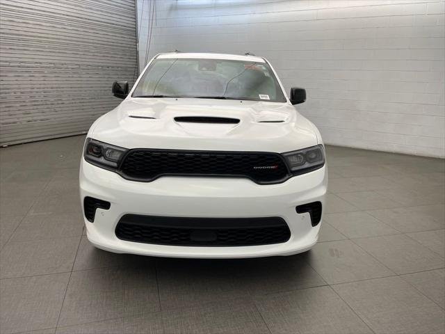 New 2026 White Knuckle Clear-Coat Exterior Paint Dodge GT PLUS image 9