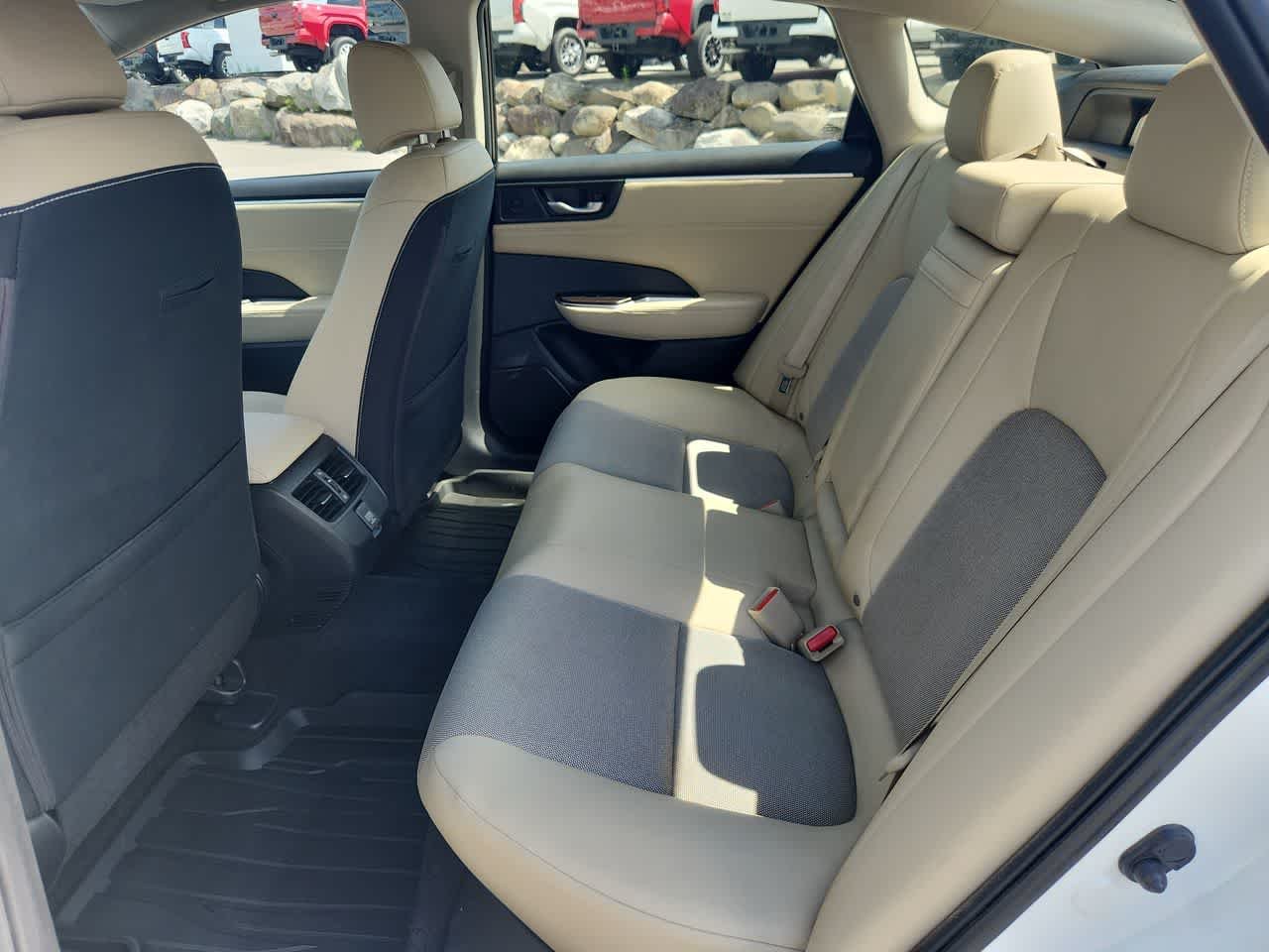 Used 2021 Platinum White Pearl Honda  image 15