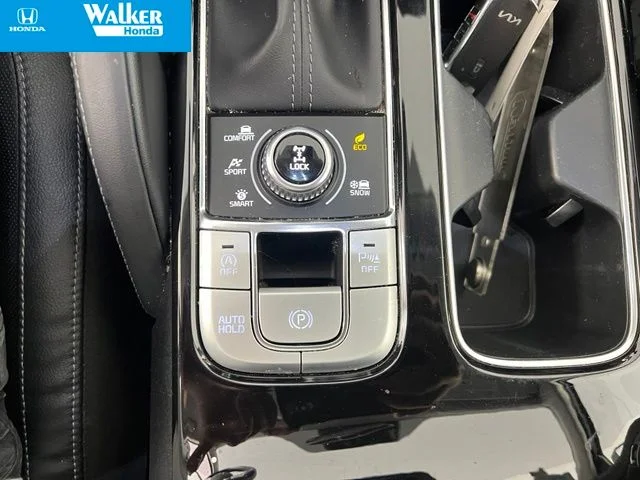 Used 2022 Black Kia EX image 29