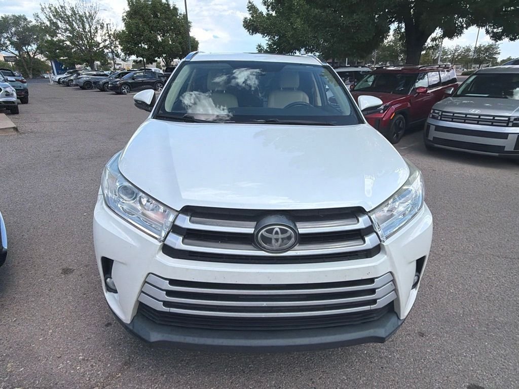 Used 2017 White Toyota XLE image 2
