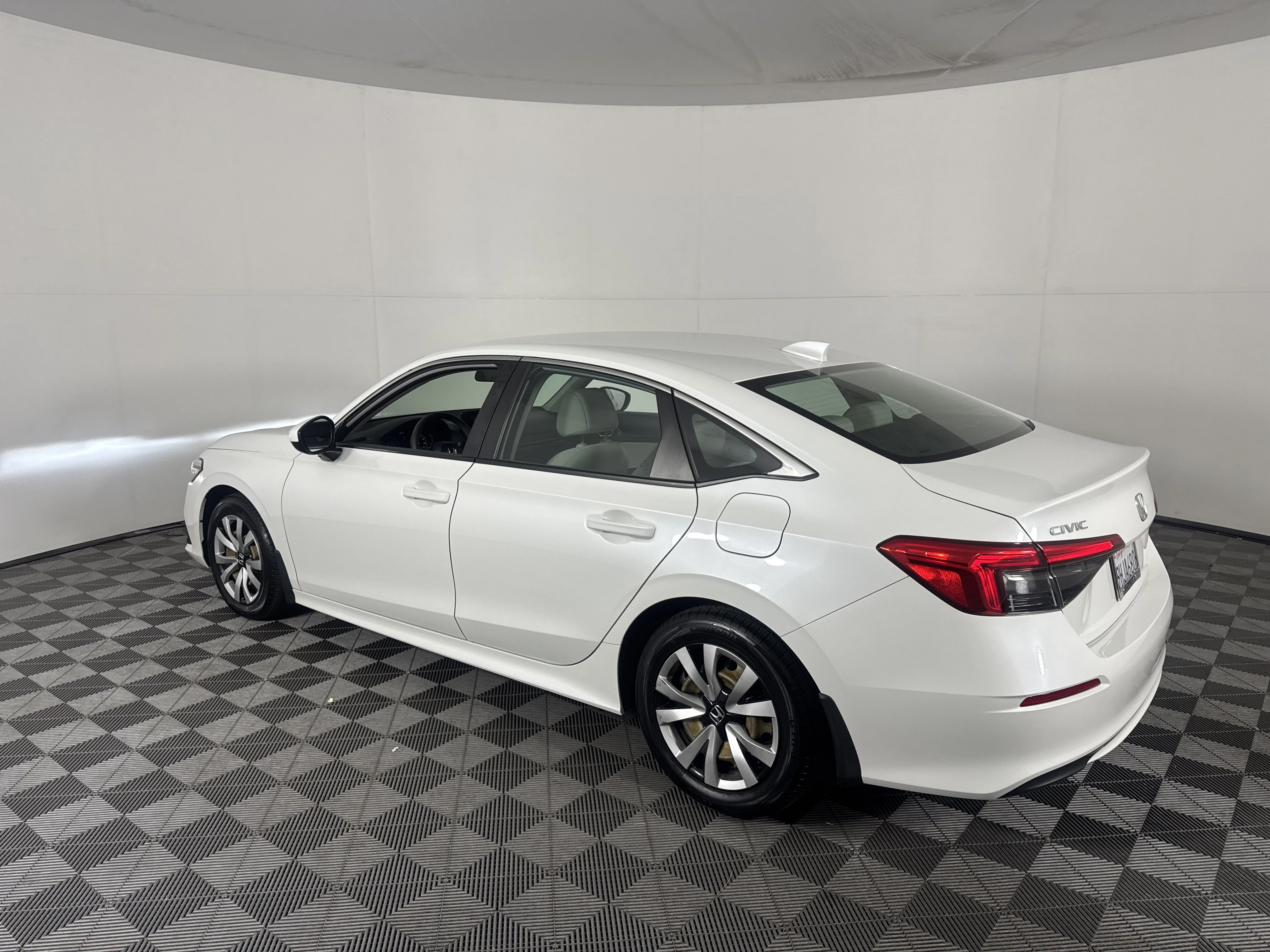 2023 Honda Civic LX - Photo 6