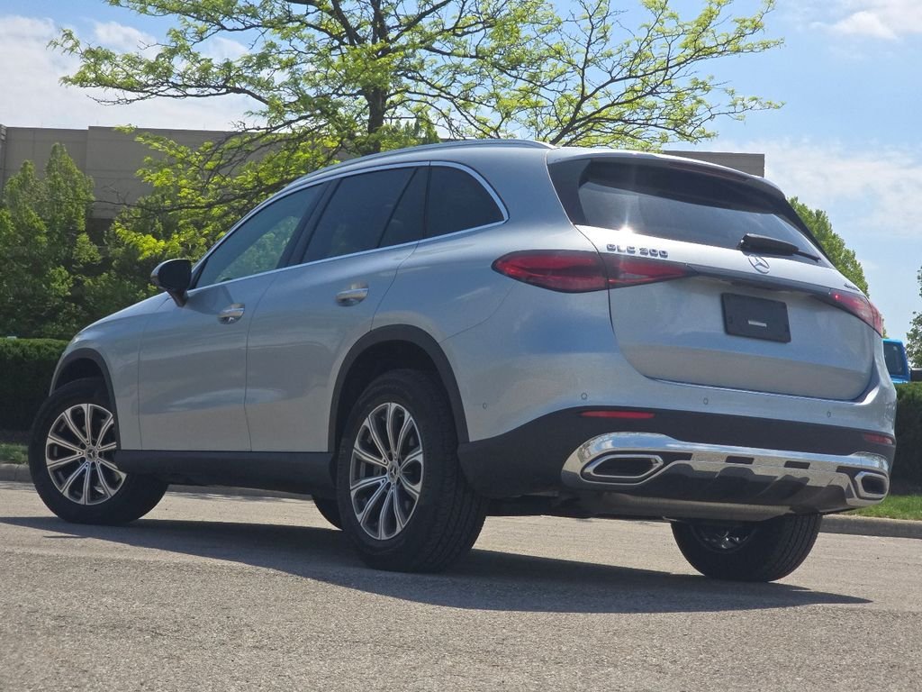 Certified Used 2026 Cirrus Silver Metallic Mercedes-Benz GLC 300 image 16