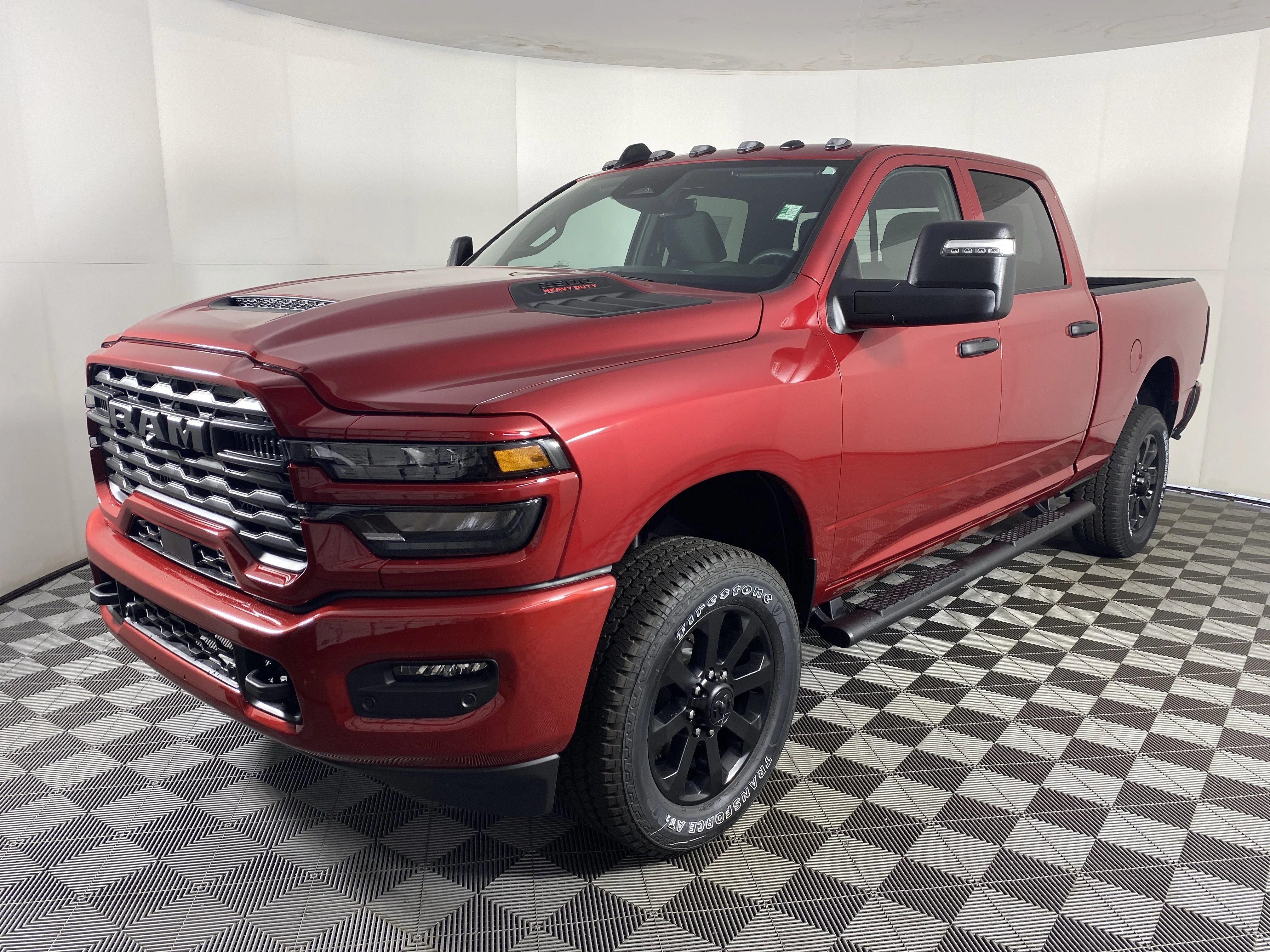 New 2026 Molten Red Pearl-Coat Exterior Paint RAM  image 9