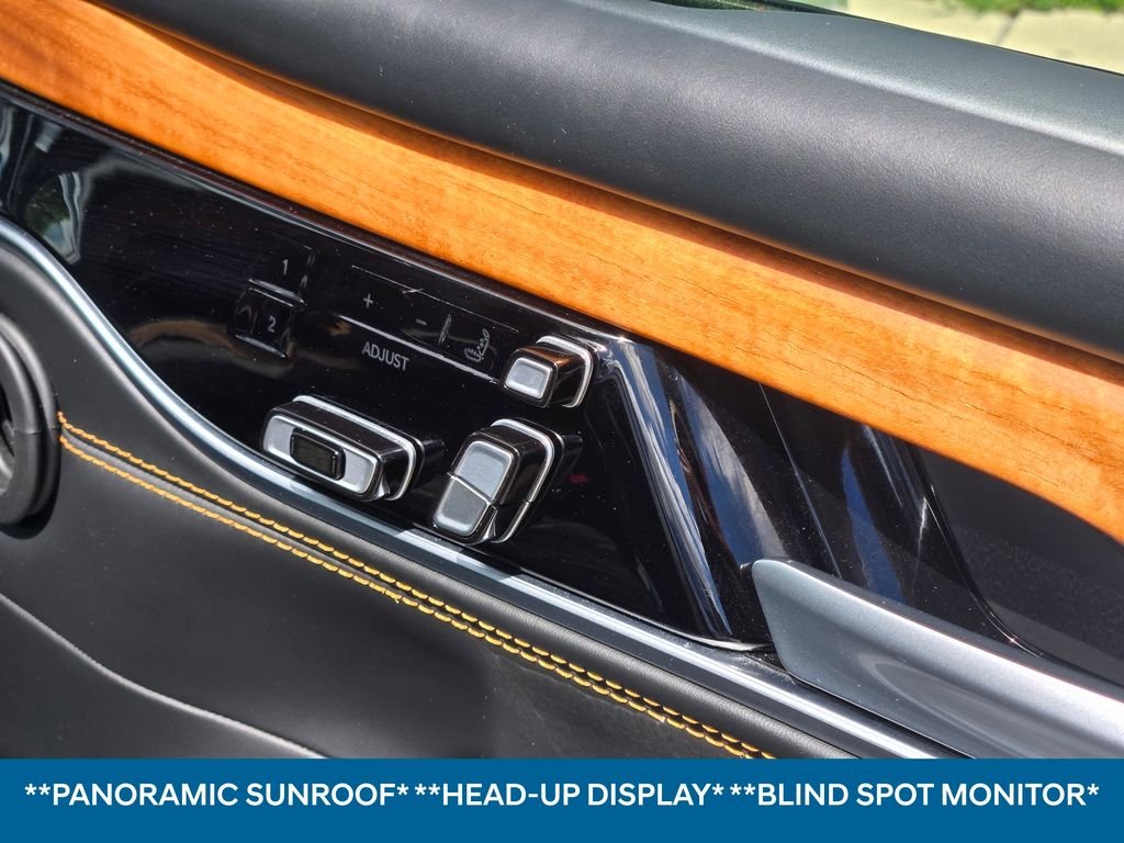 2024 Jeep Grand Wagoneer L Series III - Photo 11