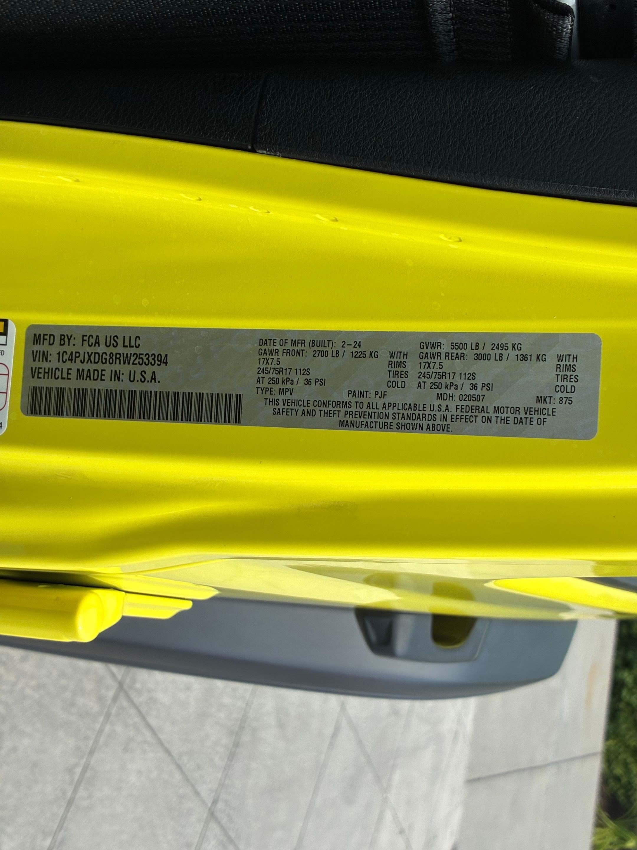 Ken Garff Cert 2024 High Velocity Clearcoat Jeep Sport S image 33