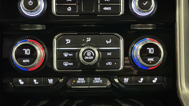 Used 2023 Sterling Metallic GMC Denali image 17