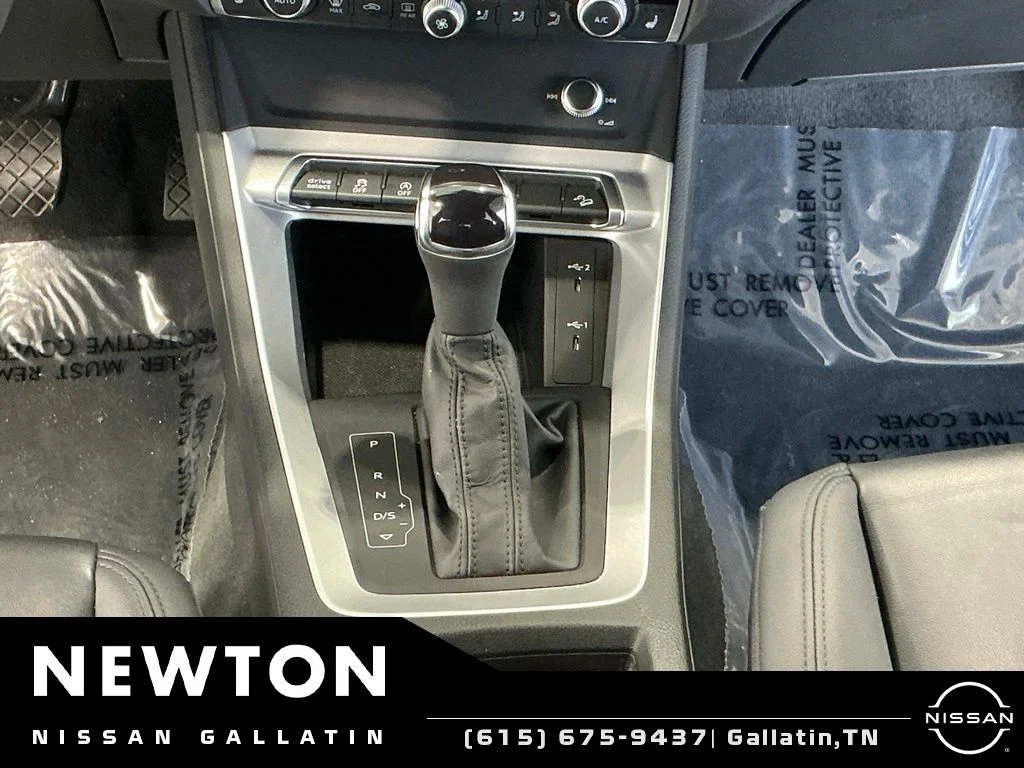 Used 2025 Arkona White Audi Premium image 14