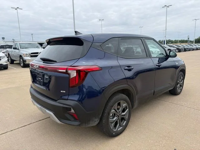 Used 2026 Blue Kia LX image 3