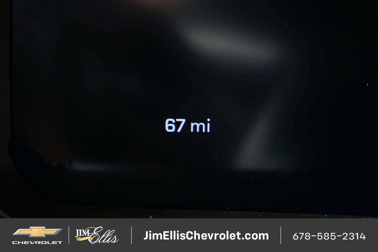 New 2026 Summit White Chevrolet RST image 9