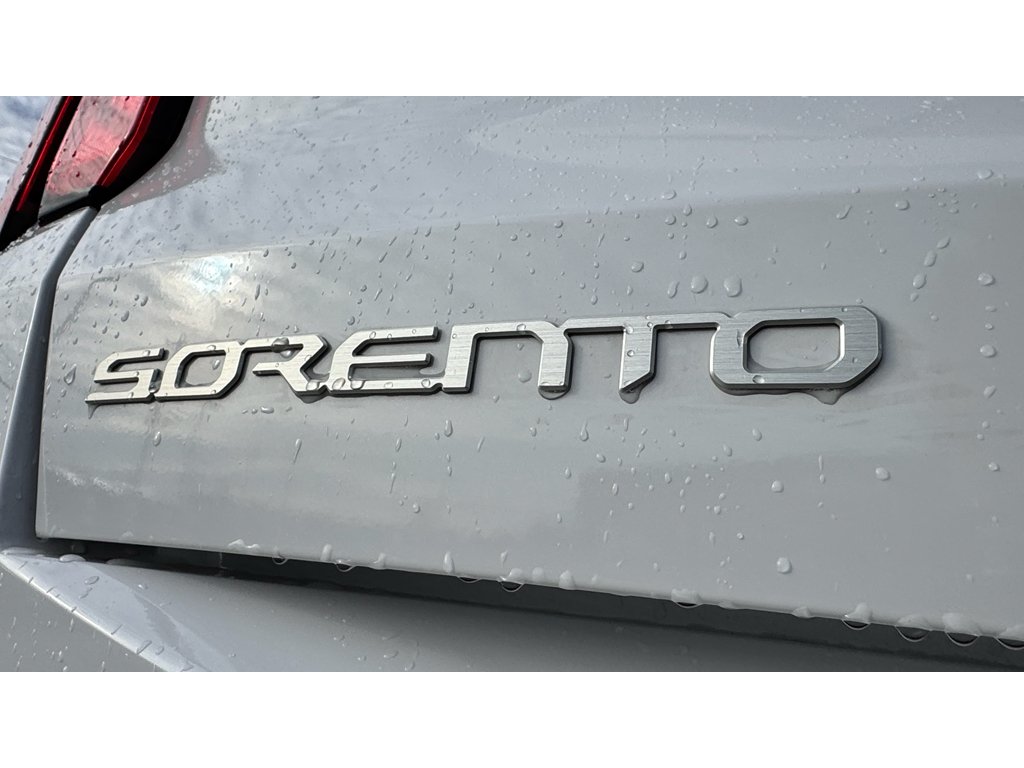 New 2026 Glacial White Pearl Kia S image 5