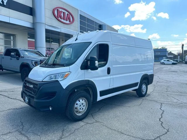 Used 2025 White Ram High Roof image 11