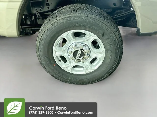 New 2026 Marsh Gray Ford XLT image 33