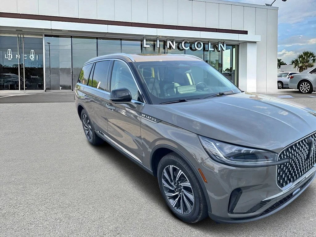 2025 Lincoln Aviator Premiere RWD's photo
