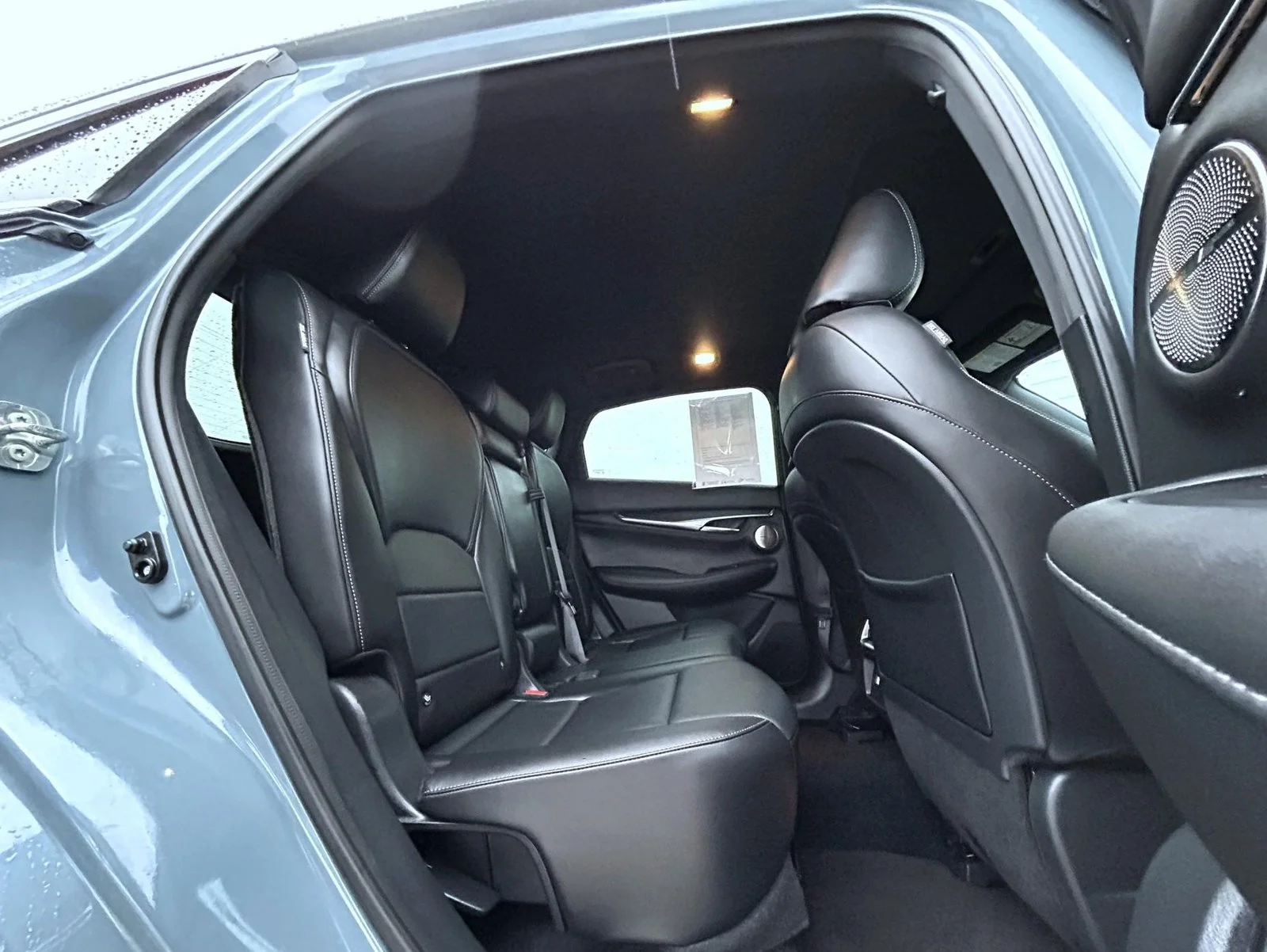 Used 2023 Gray INFINITI SENSORY image 18
