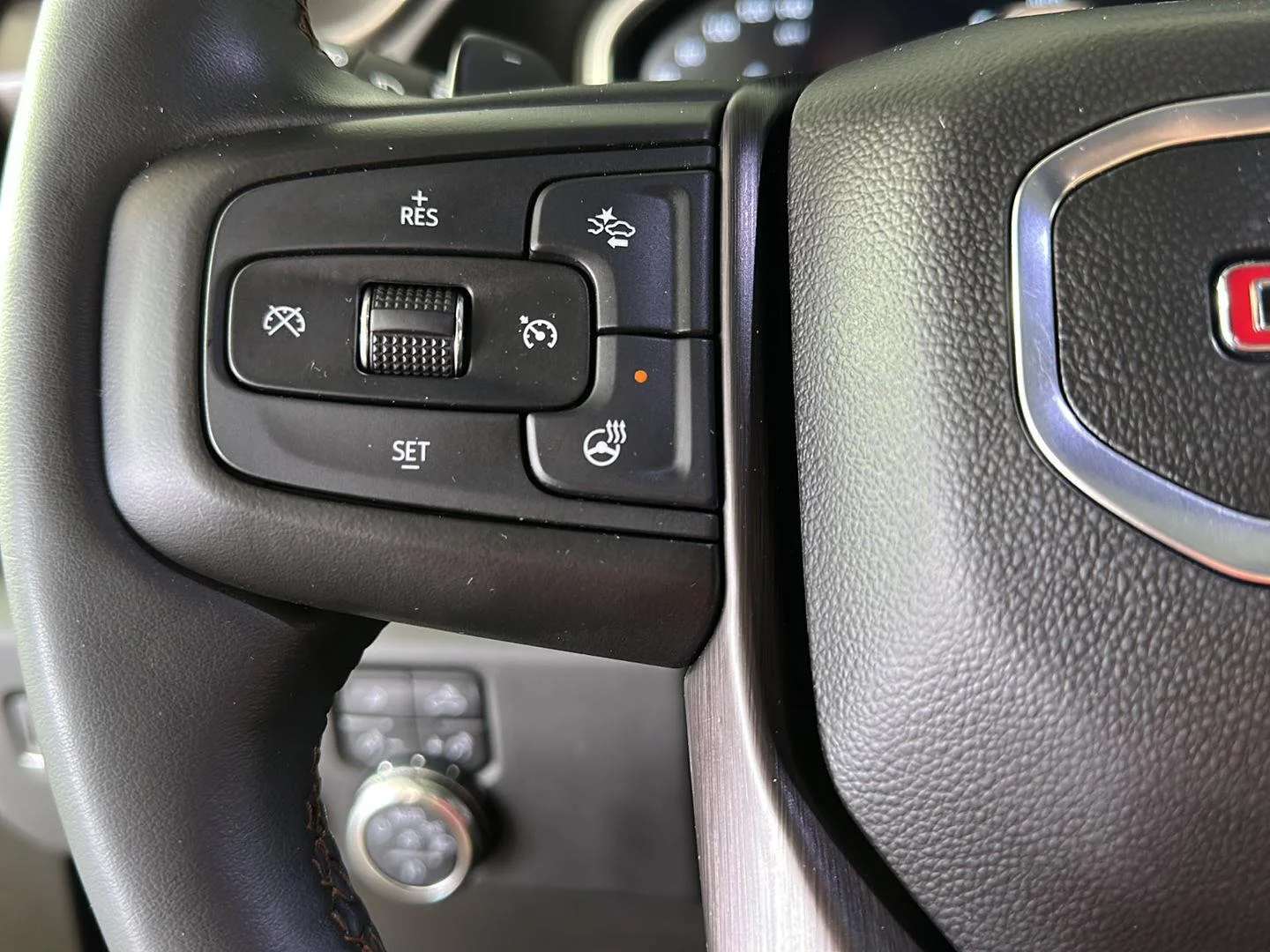 Used 2023 Titanium Rush Metallic GMC AT4 image 14