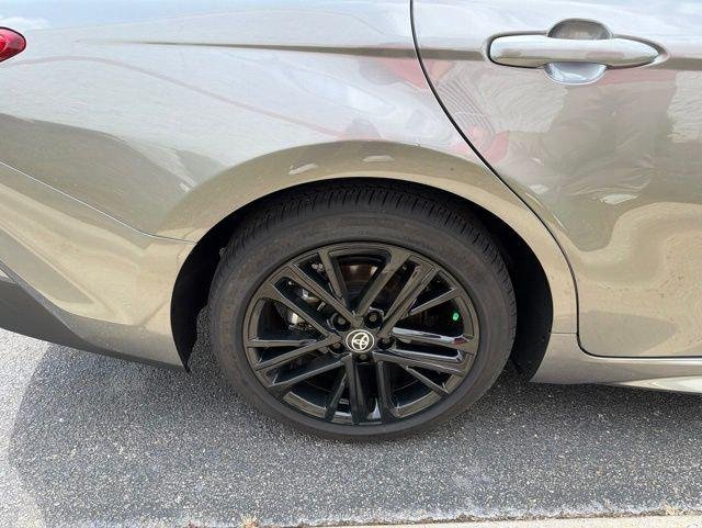 Certified Used 2026 PRECIOUS METAL Toyota  image 11