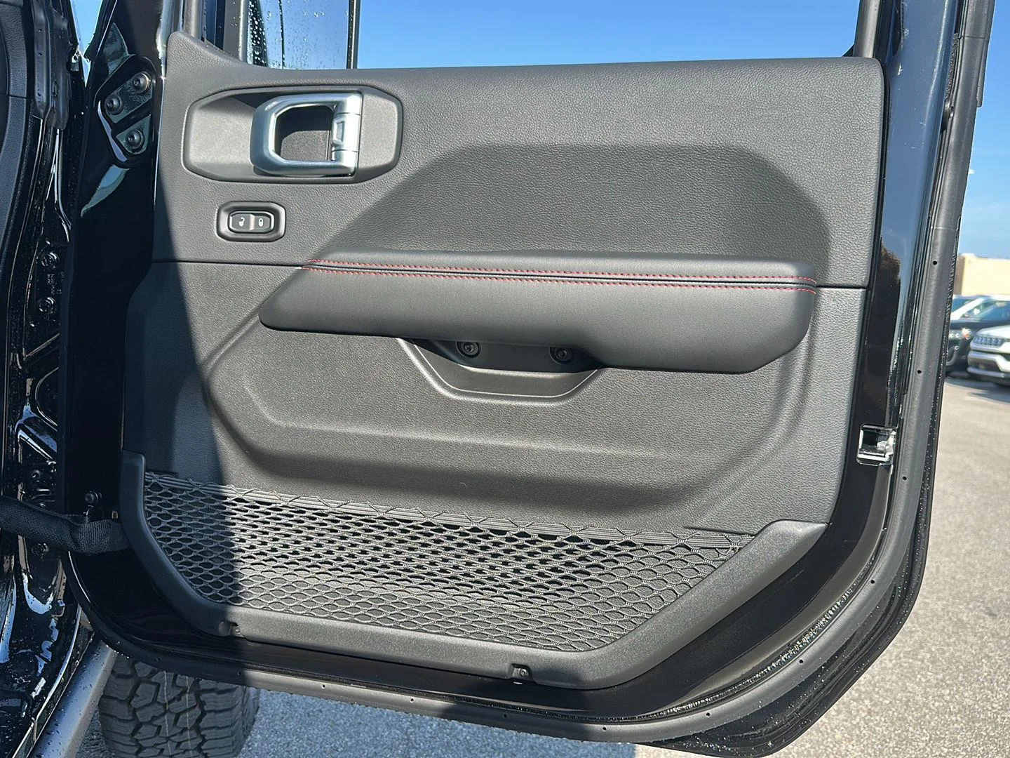 New 2026 Black Clearcoat Jeep Rubicon image 31