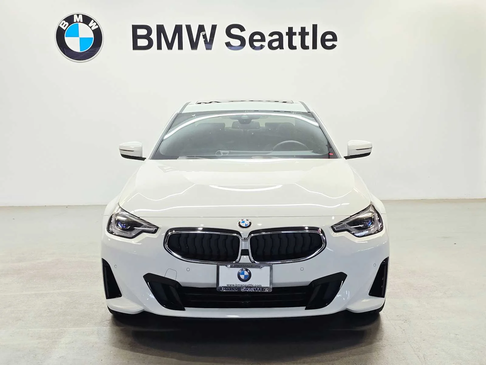 Used 2023 Alpine White BMW 230i xDrive image 6
