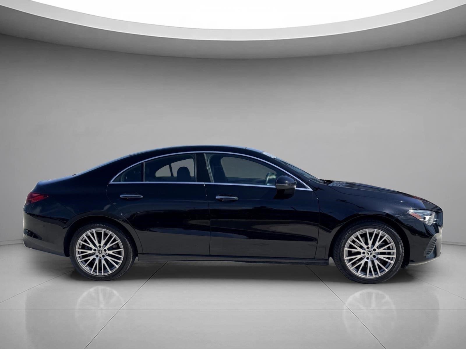 Used 2025  Mercedes-Benz CLA 250 image 11