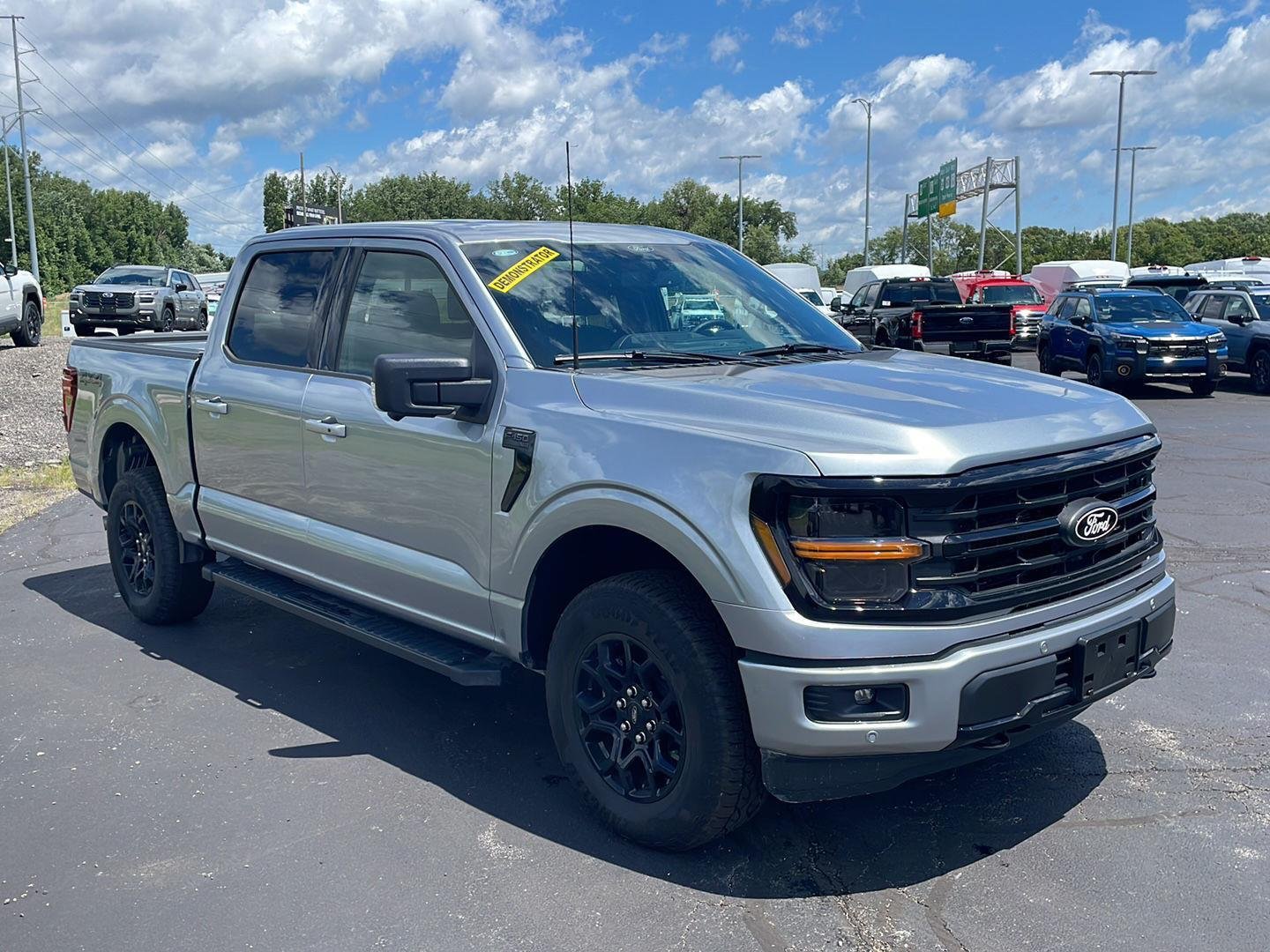 New 2026 Iconic Silver Metallic Ford XLT image 6