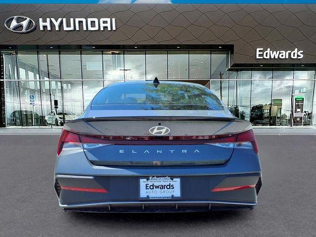 New 2026 Gray Hyundai SEL Sport image 5