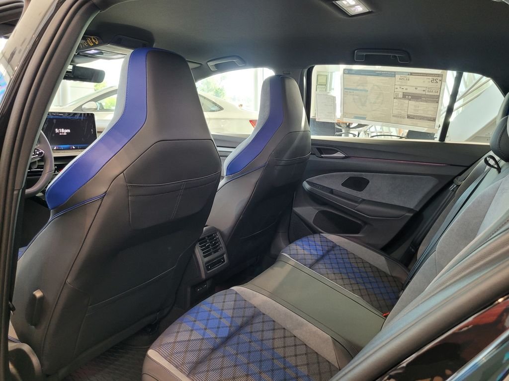 2025 Volkswagen Golf R R - Photo 14