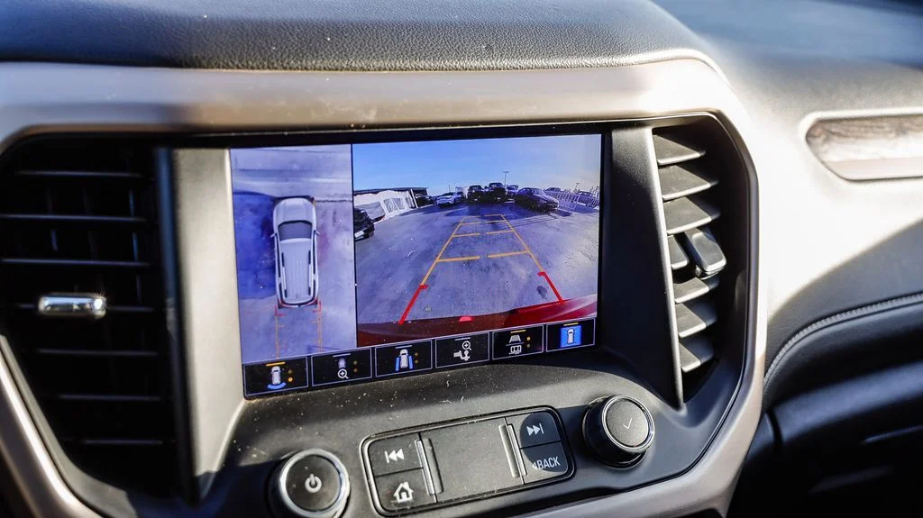 Used 2023 Red GMC Denali image 30