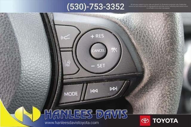 2022 Toyota RAV4 XLE - Photo 27