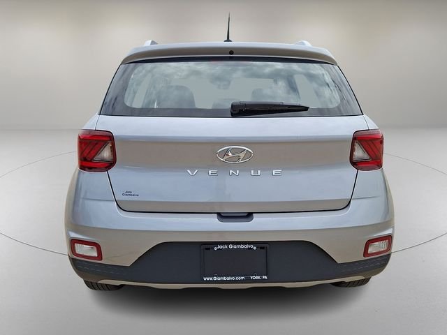 Certified Used 2025 Silver Hyundai SEL image 9