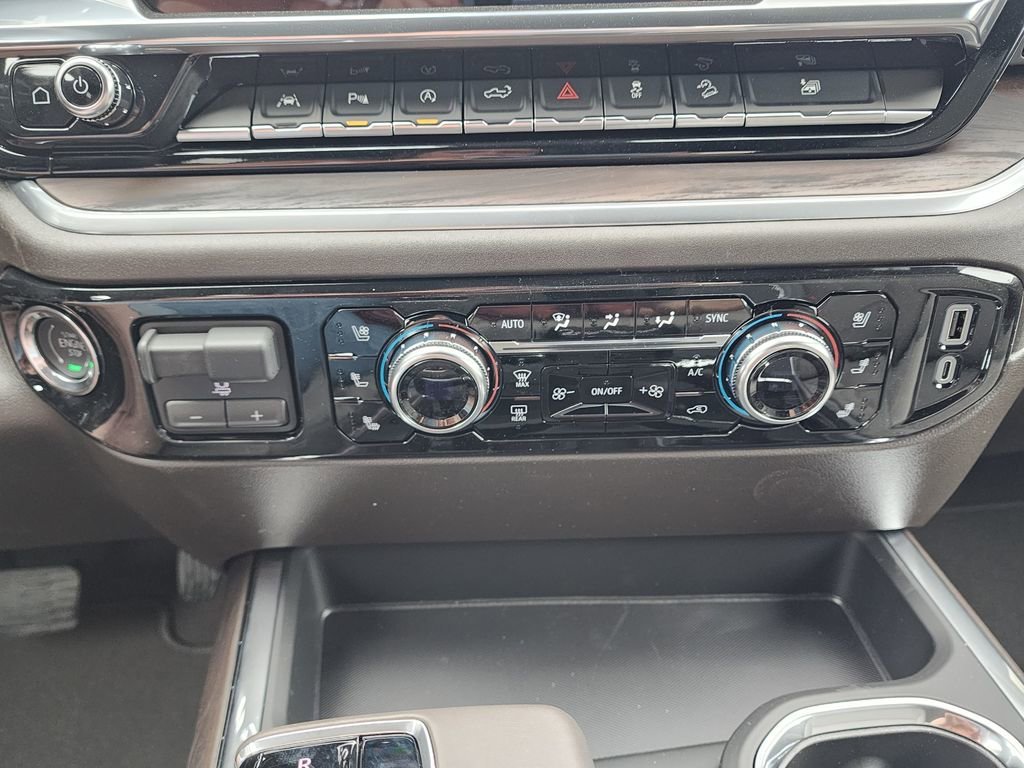 2026 GMC Sierra 1500 SLT - Photo 28