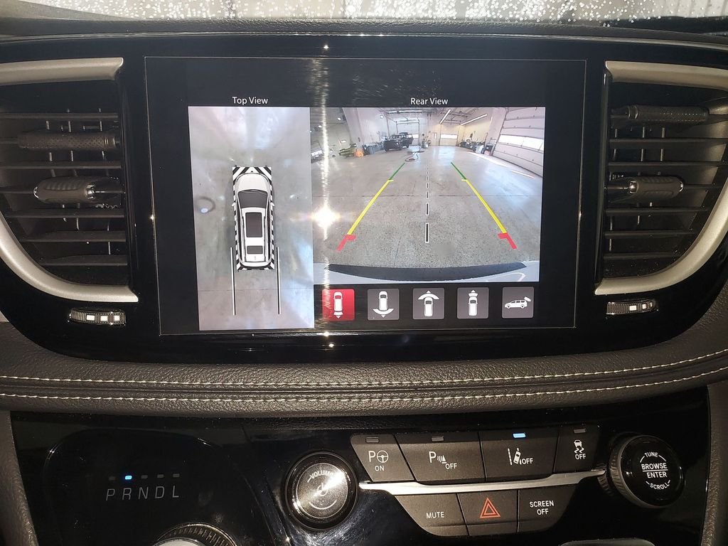 Used 2024 White Chrysler Select image 23