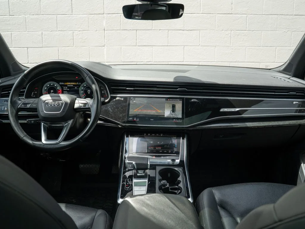 Used 2021 Gray Audi 55 Prestige image 22