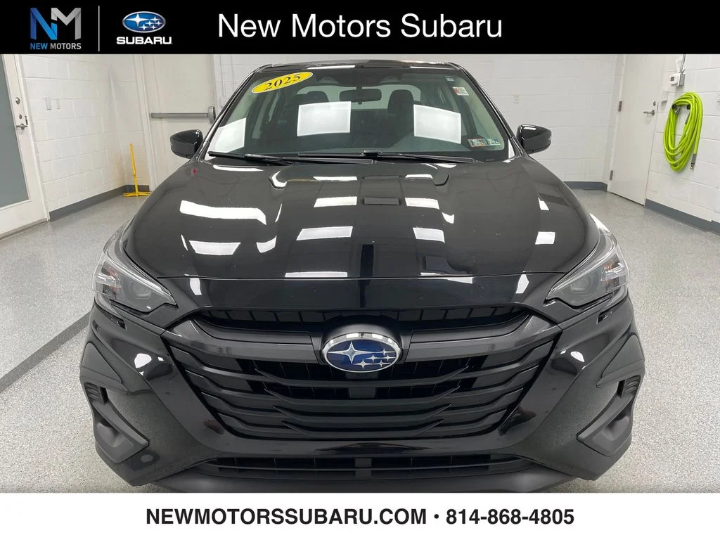 Used 2025 Crystal Black Silica Subaru Premium image 2