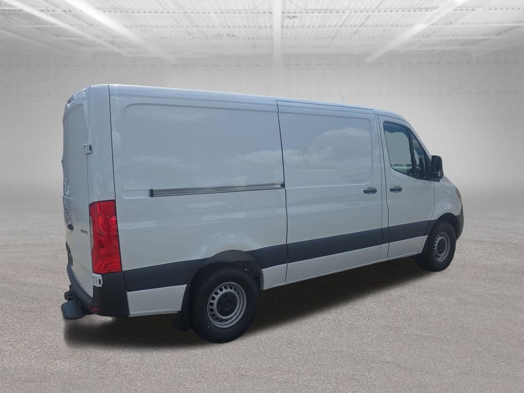 New 2026 Arctic White Mercedes-Benz Cargo 144 WB image 5