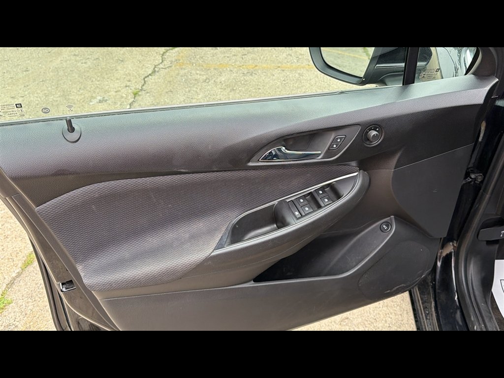 Used 2019 Mosaic Black Metallic Chevrolet LT image 7