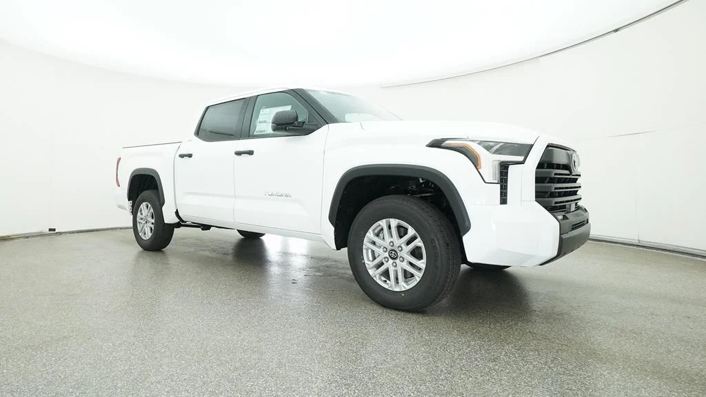 2025 Toyota Tundra SR5 - Photo 21