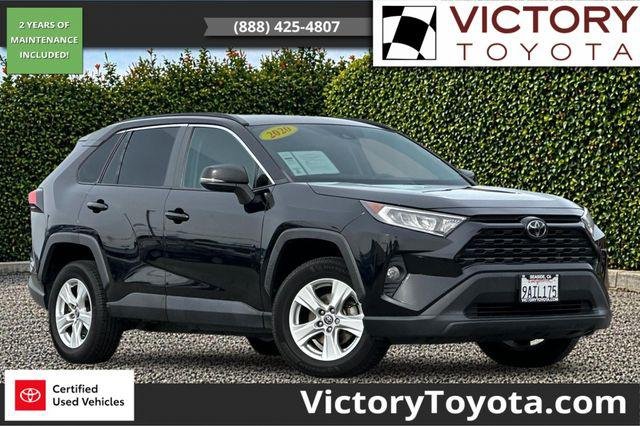 2020 Toyota RAV4 XLE FWD's photo