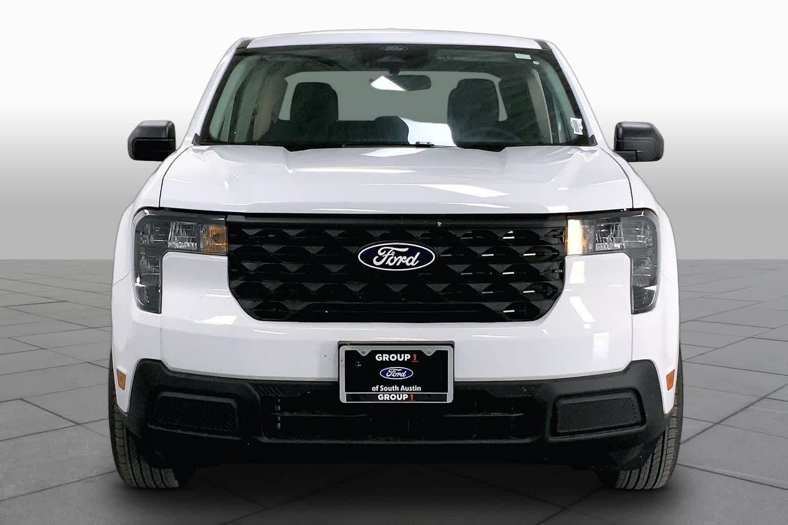New 2026 Oxford White Ford XL image 3
