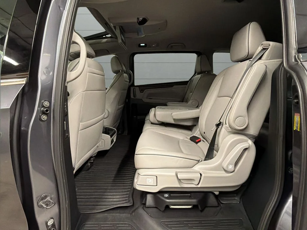 Used 2023 Gray Honda Elite image 16