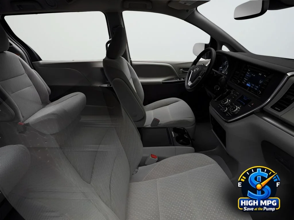 Used 2018 White Toyota LE image 41